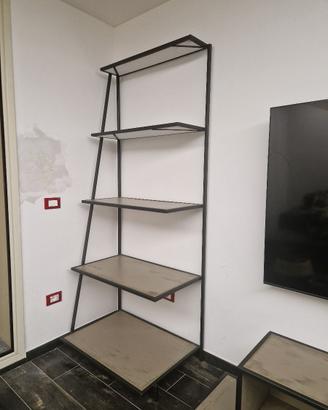 mobile salotto stile industrial