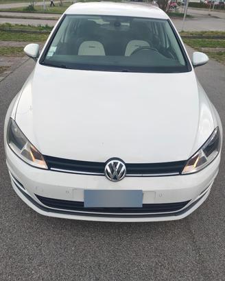 Volkswagen Golf 7 1.6 TDI DSG Comfortline 5 porte