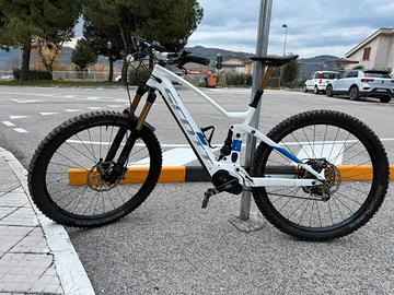 E-mtb scott genius tuned 900 TAGLIA M/L