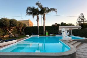 Residenza Esclusiva in zona tranquilla di mare