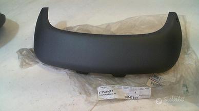 CHIUSURA FIANCATA INFERIORE GRIGIA X9 PIAGGIO 5755
