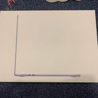 MacBook Air 2025 15” 256GB M4