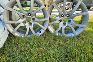 N°4 CERCHI LEGA 18" AUDI (anche per seat e skoda)