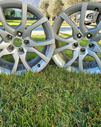 N°4 CERCHI LEGA 18" AUDI (anche per seat e skoda)