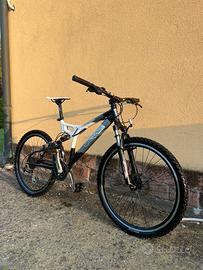 Bici MTB 21 velocità Shimano