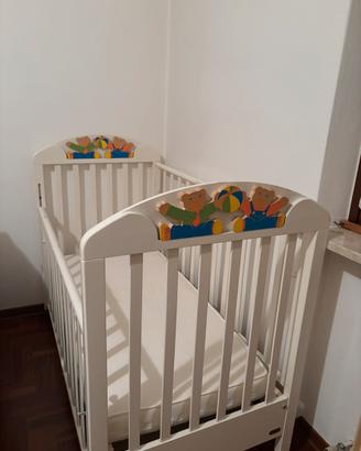 Lettino in legno bambini