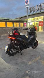 Aprilia sr gt 125 2022/2023