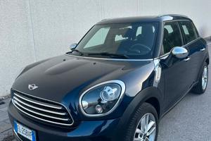 MINI Countryman One D blu | Tetto apribile
