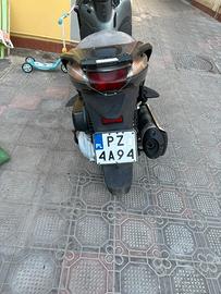 Honda sh 300