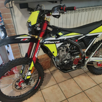 Fantic XEF 250 del 2022