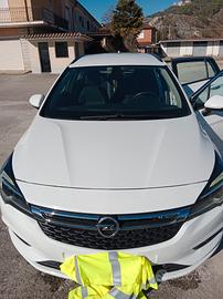  Opel Astra 1.6 diesel sw sport Turismo 