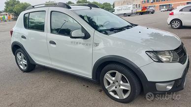 Dacia Sandero Stepway 1.5 dCi (Garanzia 24 Mesi)