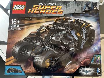 LEGO 76023 Batman - Tumbler + Mini Tumbler 30300