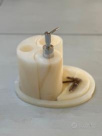 Set bagno portasapone e spazzolino ecc.