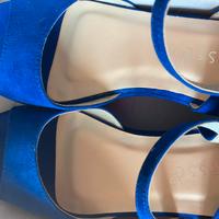 Sandali blu elettrico