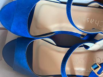 Sandali blu elettrico