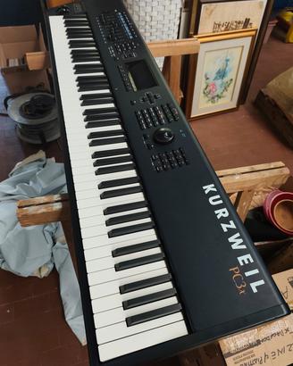 Tastiera KURZWEIL pc3x con 88 tasti + Flycase