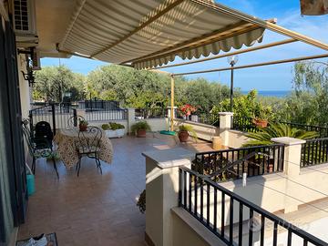 Casa con vista - Macchia Libera