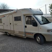CAMPER SEMINTEGRALE ELNAGH SLEEK 595