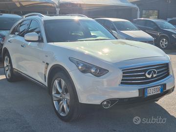 Infiniti QX70 3.0 diesel V6 AT S Premium