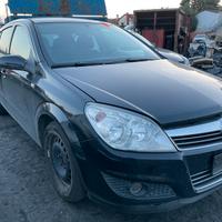 Ricambi usati per Opel Astra 1.7 CDTI del 07 Z17DT