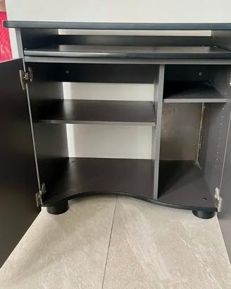 Scrivania mobiletto per computer