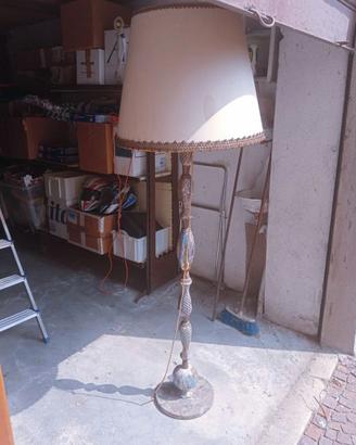 Lampada da salotto in ceramica