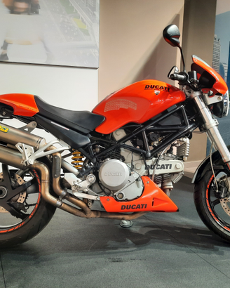 Ducati Monster 800 S2R