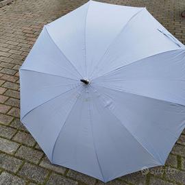 Ombrello grigio