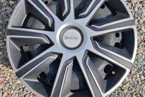 4 cerchi in ferro 5 fori 15" + copricerchi