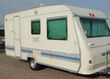 Roulotte Adria 430 DK serie "A"