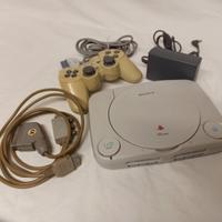 Console Sony Playstation One
completa funzionante 