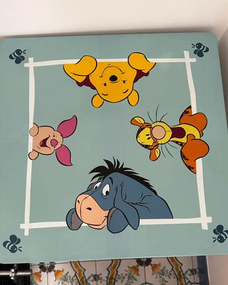 Tavolino con 2 sedie ed 1 panca Winnie The Pooh