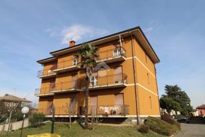 4 LOCALI A CAVAGLIÀ