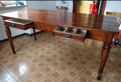 Tavolo da cucina in ciliegio 