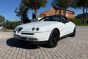 Alfa Romo GTV Spider 3000 Busso