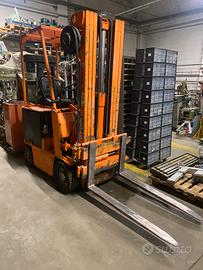 Muletto con batterie esauste