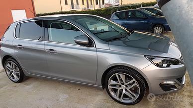 PEUGEOT 308 1.6 e-HDi 115 CV Stop&Start Allure