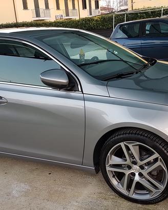 PEUGEOT 308 1.6 e-HDi 115 CV Stop&Start Allure