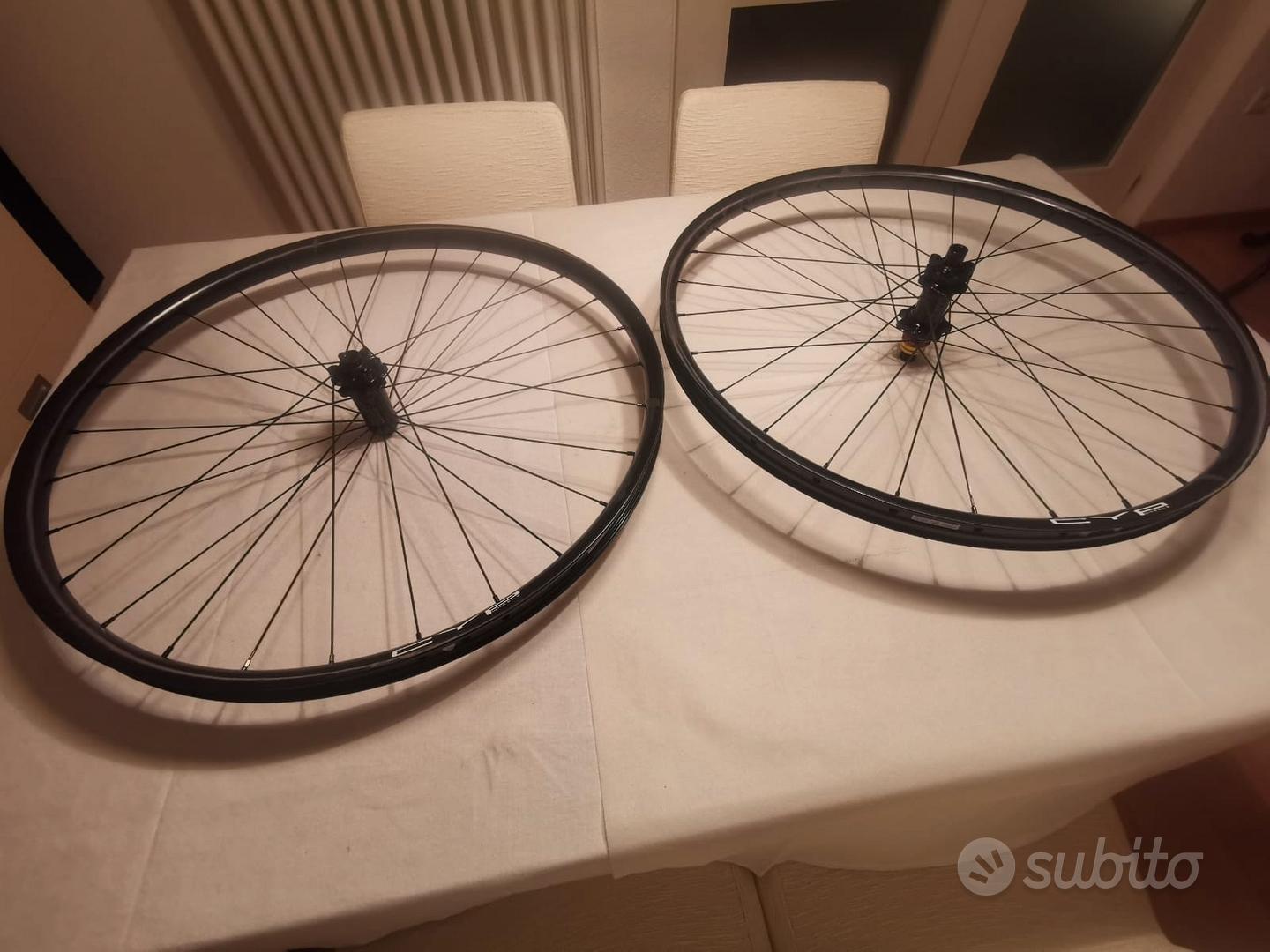 CYP WHEELS Carbon 29 BOOST 28 mm 1261gr Biciclette In vendita a Bolzano