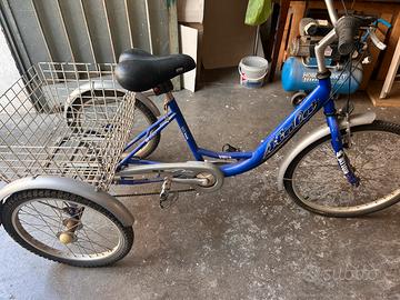 TRICICLO ATALA