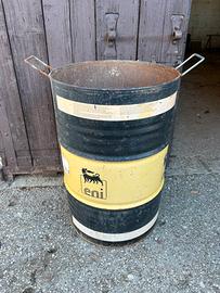 Fusto in ferro con maniglie