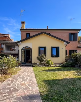 Villa bifamiliare Adria [A4924VRG]