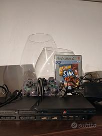 Playstation 2 con cavi alimentatore e Gioco