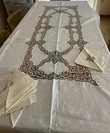 Tovaglia vintage in lino e cotone 12 persone
