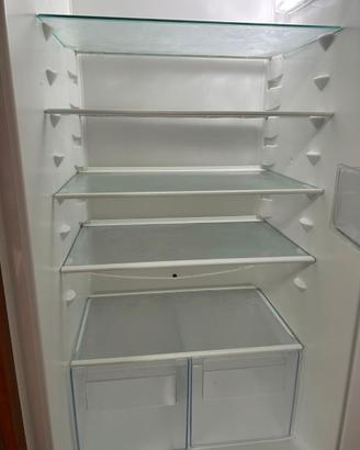 Colonna Friogo + congelatore ad incasso ELECTROLUX
