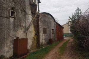 Immobile in asta di 343 m² a Trevignano