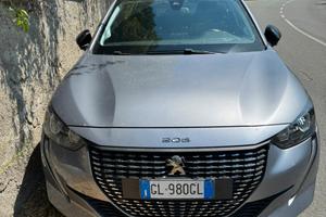 Peugeot 208 100 cavalli full optional