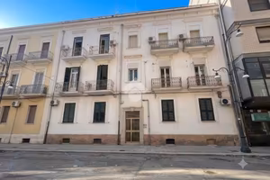 3 LOCALI A FOGGIA