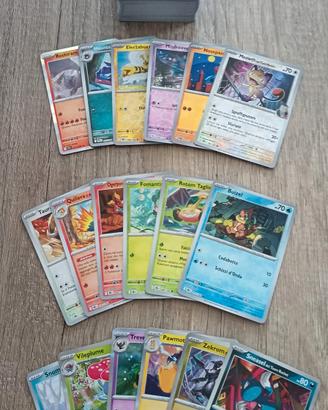 Mazzetto carte Pokemon senza doppie